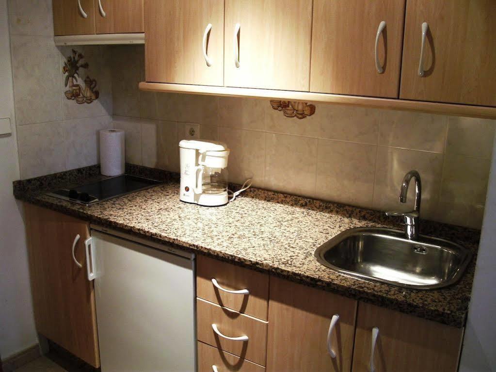 טורמולינוס Vicenta Apartaments מראה חיצוני תמונה