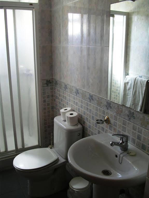 טורמולינוס Vicenta Apartaments מראה חיצוני תמונה